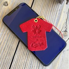 画像1: 【広島ジビエレザー×カープコラボグッズ】希少な鹿革使用！ユニフォーム型スマホクリーナー☆メガネ・鏡もピカピカに！ (1)