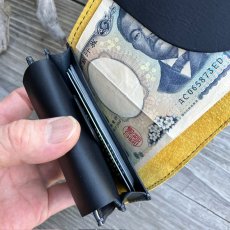 画像7: 【阪神タイガース球団承認】 兵庫県産ジビエレザー（鹿革） 漆黒のブラックミニ財布 (7)