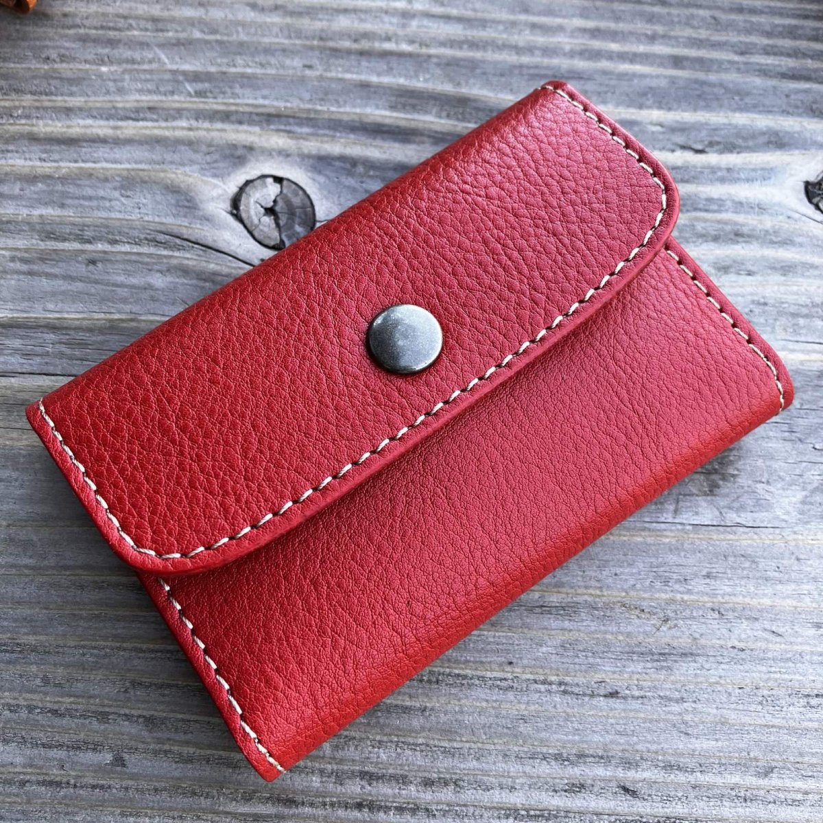 画像7: 上質なシュリンクレザーが手元を彩る、シンプルで機能的なキーケース (7)