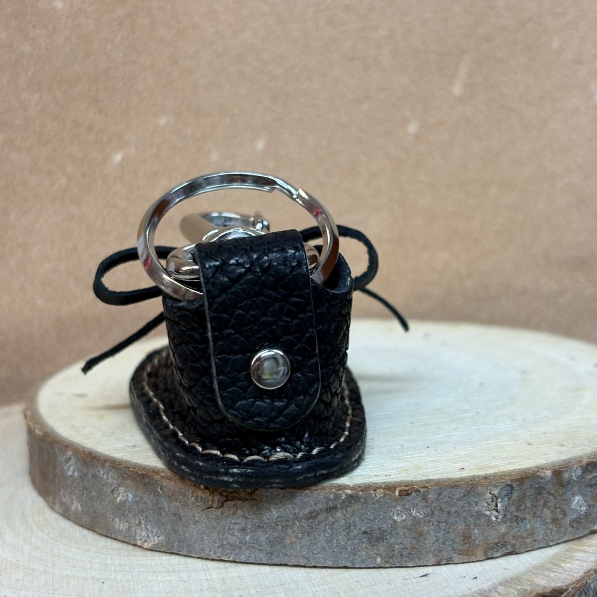 画像3: 【巨大ヒグマ革】ミニスニーカーキーホルダー 本革 ハンドメイド レアチャーム 現品限り (3)