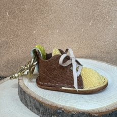画像3: 　【猛獣のスニーカー】ミニスニーカーチャーム　イエロー×ブラウン系　No.11 (3)