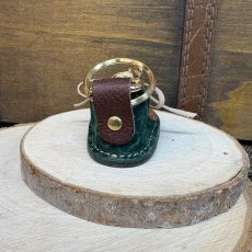 画像4: 4月10日20時より販売開始　【猛獣のスニーカー】ミニスニーカーチャーム　ブラウン＆ダークグリーン系　No.2 (4)