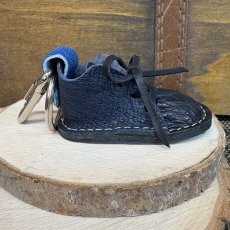 画像3: 4月10日20時より販売開始　【猛獣のスニーカー】ミニスニーカーチャーム　BLACK＆ネイビー系　No.4 (3)