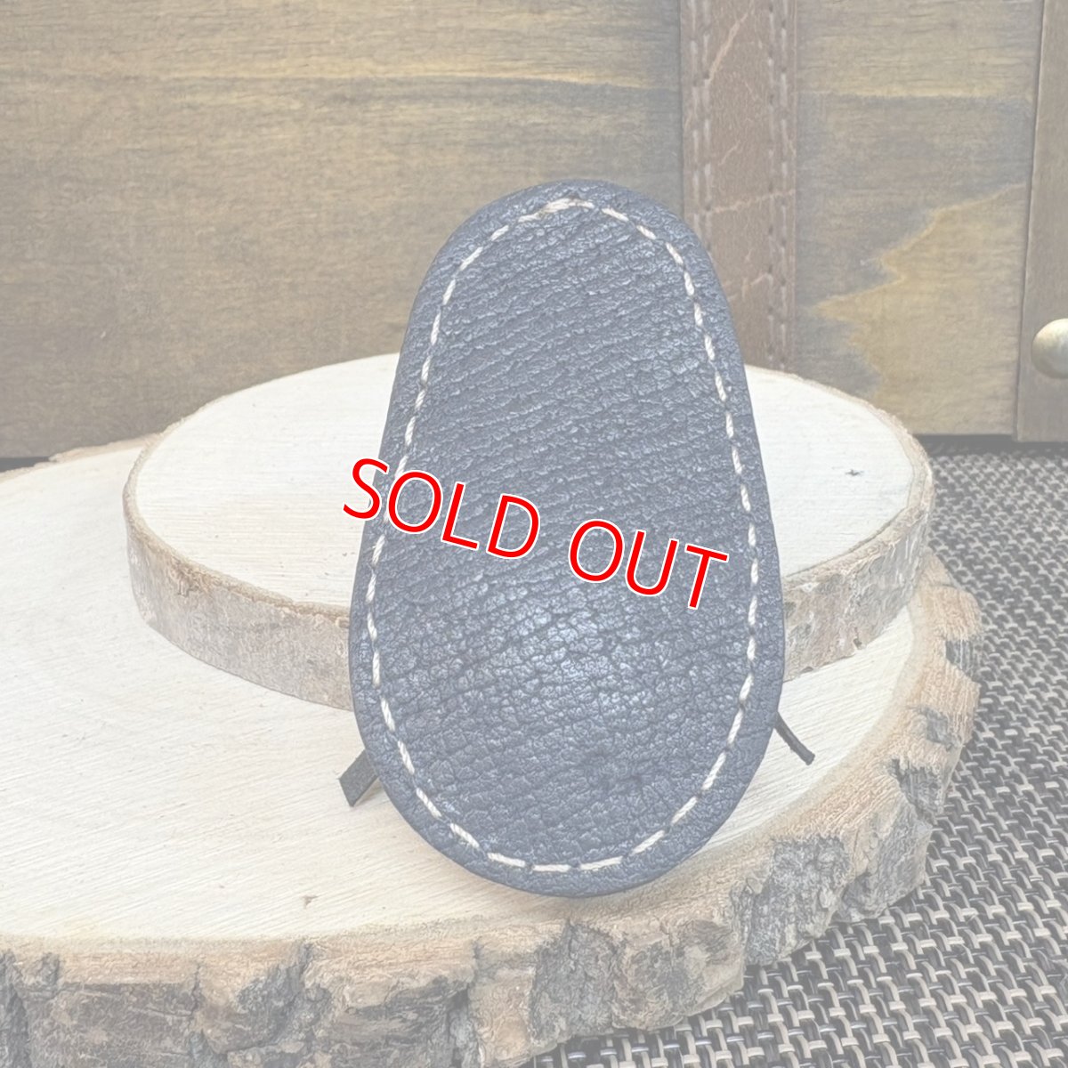 画像5: 4月10日20時より販売開始　【猛獣のスニーカー】ミニスニーカーチャーム　BLACK＆ネイビー系　No.4 (5)