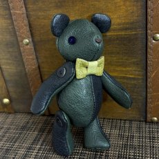 画像5: 【ジビエレザー猪革】のベルベア★マイスターの手作り「ベルズベア」ダークグリーン×ブラック　 写真の1点販売です (5)