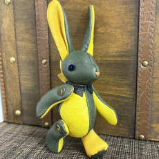 画像4: 【ジビエレザー鹿革】のベルラビ★マイスターの手作り「ベルズラビット」兵庫グリーン＆イエロー　 写真の1点販売です (4)