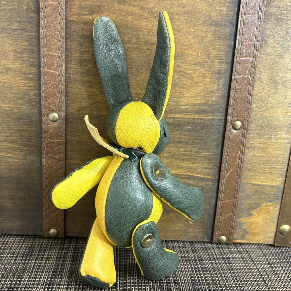 画像6: 【ジビエレザー鹿革】のベルラビ★マイスターの手作り「ベルズラビット」兵庫グリーン＆イエロー　 写真の1点販売です (6)
