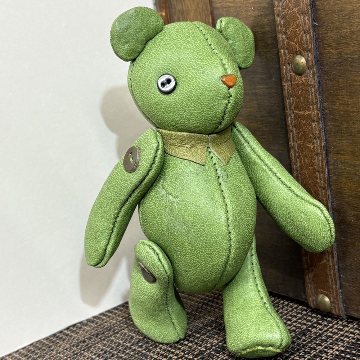 画像3: 【ジビエレザー鹿革】のベルベア★マイスターの手作り「ベルズベア」若葉もみじ　 写真の1点販売です (3)