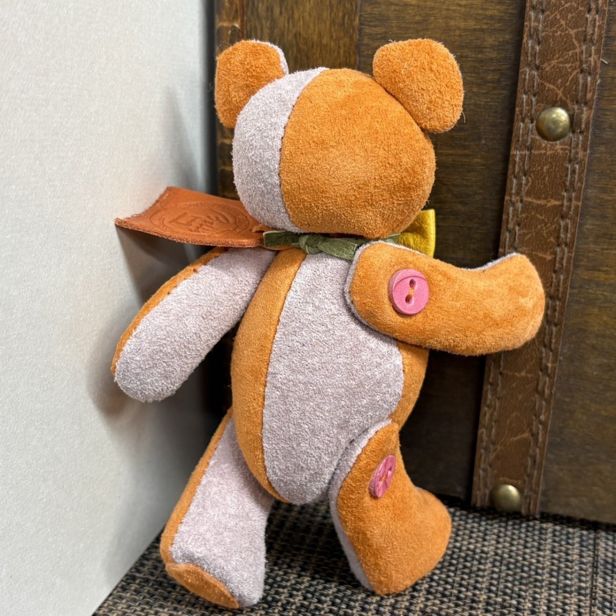 画像6: 【ピッグスウェード】のベルベア★マイスターの手作り「ベルズベア」オレンジ×ピンクグレー　ストラップ1本付 　写真の1点販売です (6)