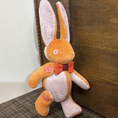 画像3: 【ピッグスウェード】のベルラビ★マイスターの手作り「ベルズラビット」オレンジ×ピンクグレー　ストラップ1本付 　写真の1点販売です (3)