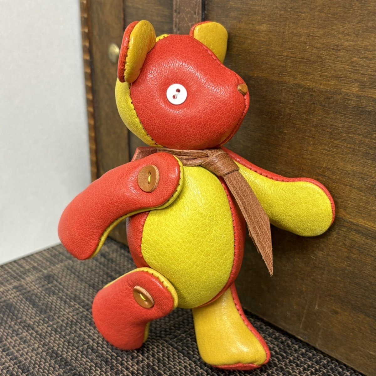画像5: 【ジビエレザー鹿革】のベルベア★マイスターの手作り「ベルズベア」バーミリオン×兵庫イエロー　ストラップ1本付 　写真の1点販売です (5)