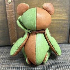 画像2: 【ジビエレザー鹿革】のベルベア★マイスターの手作り「ベルズベア」ブラウン×若葉もみじ　ストラップ1本付 　写真の1点販売です (2)