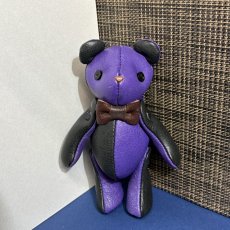画像1: 【ジビエレザー鹿革】のベルベア★マイスターの手作り「ベルズベア」パープル×ブラック　ストラップ1本付 　写真の1点販売です (1)