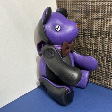 画像3: 【ジビエレザー鹿革】のベルベア★マイスターの手作り「ベルズベア」パープル×ブラック　ストラップ1本付 　写真の1点販売です (3)