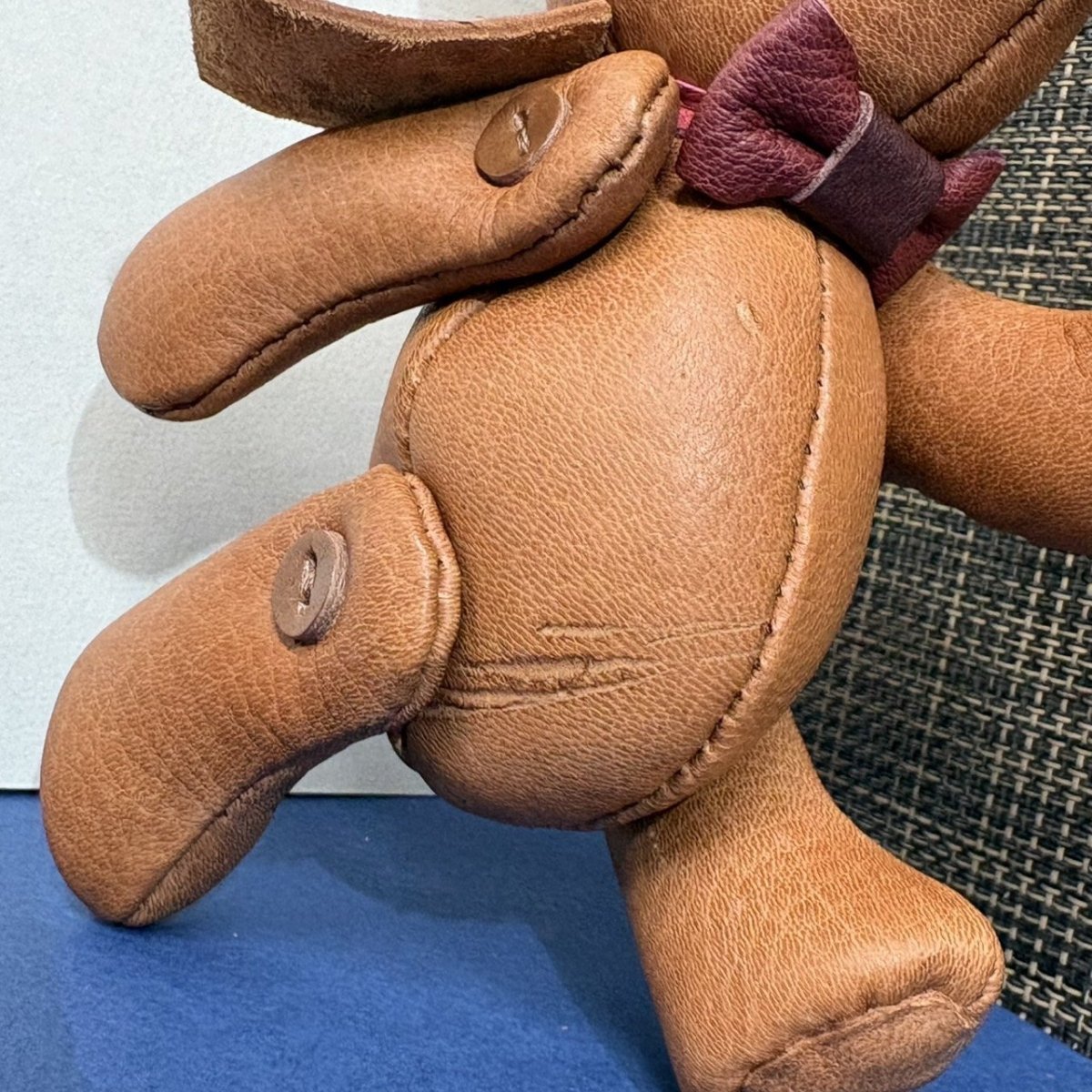画像7: 【ジビエレザー鹿革】のベルラビ★マイスターの手作り「ベルズラビット」ウッドブラウンちょっとワイルド　ストラップ1本付　 写真の1点販売です (7)