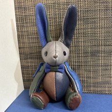 画像1: 【ジビエレザー鹿革】のベルラビ★マイスターの手作り「ベルズラビット」スペシャルカラフル寒色系　ストラップ1本付　 写真の1点販売です (1)