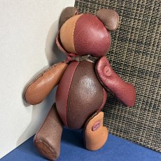画像4: 【ジビエレザー鹿革】のベルベア★マイスターの手作り「ベルズベア」スペシャルカラフル暖色系　ストラップ1本付 　写真の1点販売です (4)