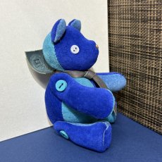 画像3: 【ピッグスウェード】のベルベア★マイスターの手作り「ベルズベア」ブルーカラフル　ストラップ1本付 　写真の1点販売です (3)