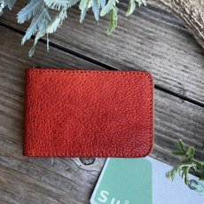 画像1: 【ツキノワグマ革】二つ折りカードケース｜熊革×牛革　（写真の現品販売です）  (1)