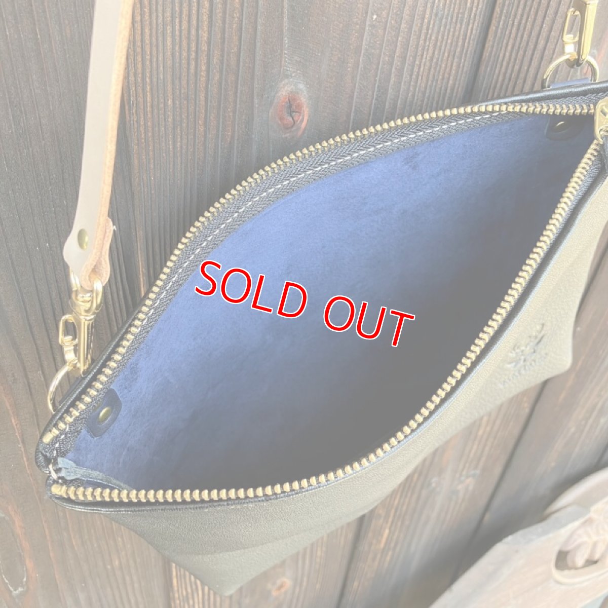 画像9: 【広島ジビエレザー】ふわふわ柔らかく軽い☆鹿革サコッシュ　カラーオーダー受付中 (9)