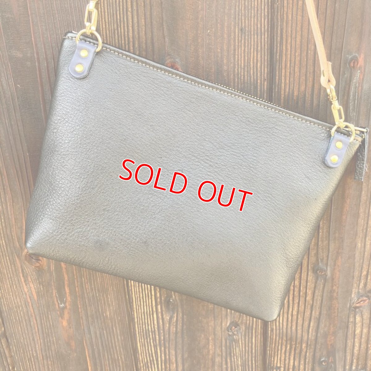 画像8: 【広島ジビエレザー】ふわふわ柔らかく軽い☆鹿革サコッシュ　カラーオーダー受付中 (8)