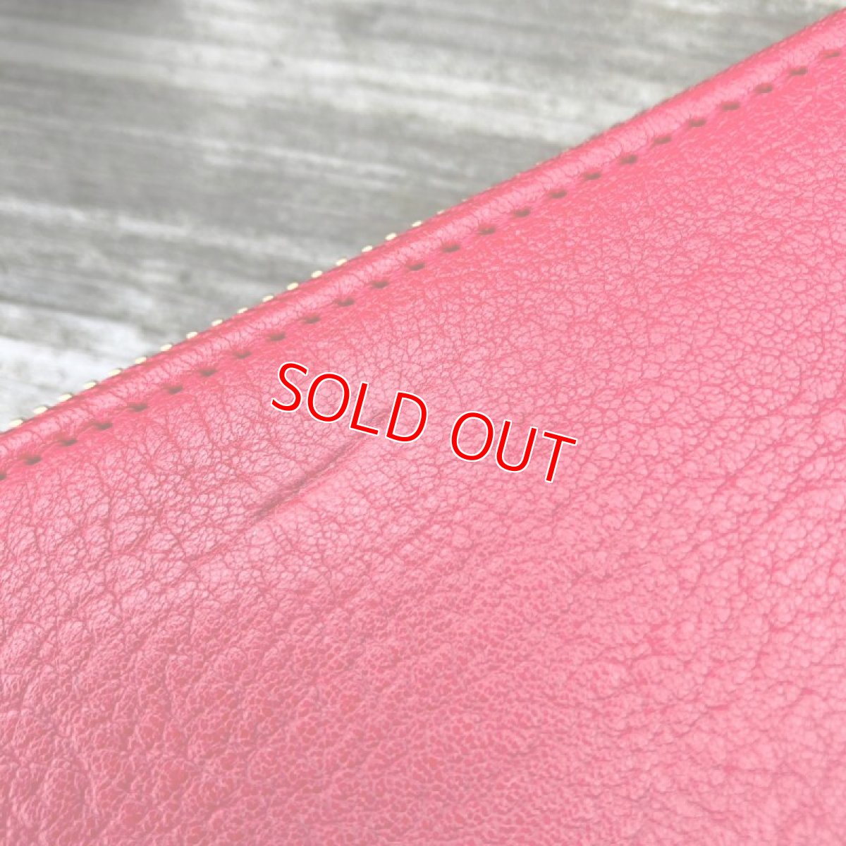 画像13: 【アウトレット】広島ジビエレザー×カープ★お札もカードもコインも通帳も！たくさん入るラウンドファスナー長財布　 (13)