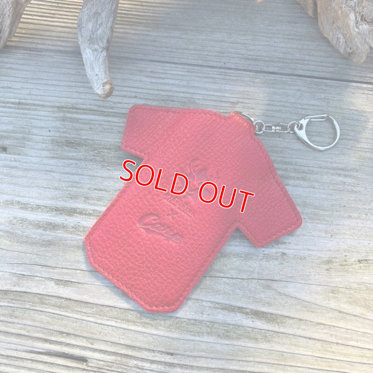 画像4: 【広島ジビエレザー×カープ】鹿革ユニフォーム型パスケース！IDカードや免許証もスタイリッシュに収納 (4)