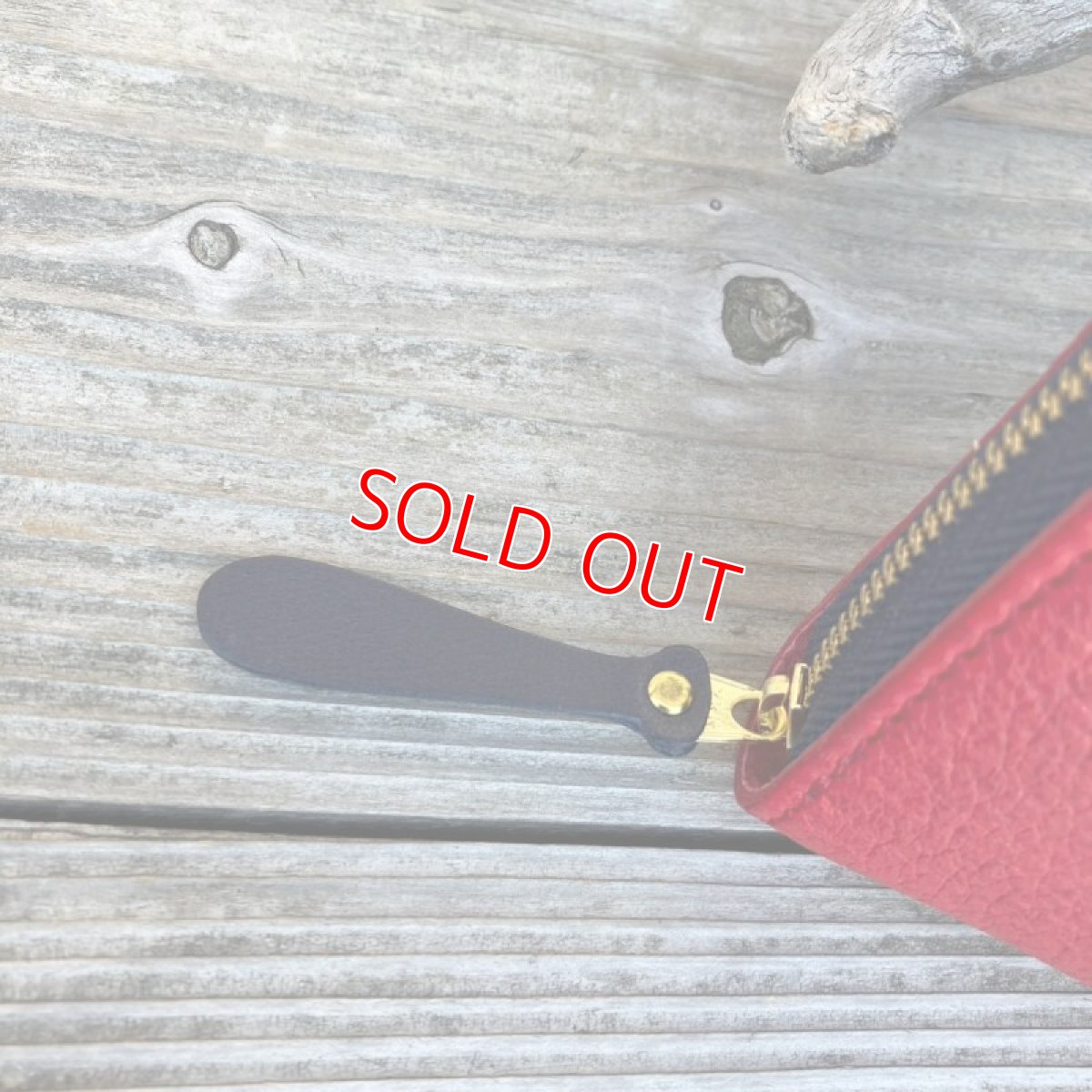 画像7: 【広島ジビエレザー×カープ】東広島産鹿革使用☆ラウンドファスナーミニ財布！ カープ坊や　送料無料 (7)