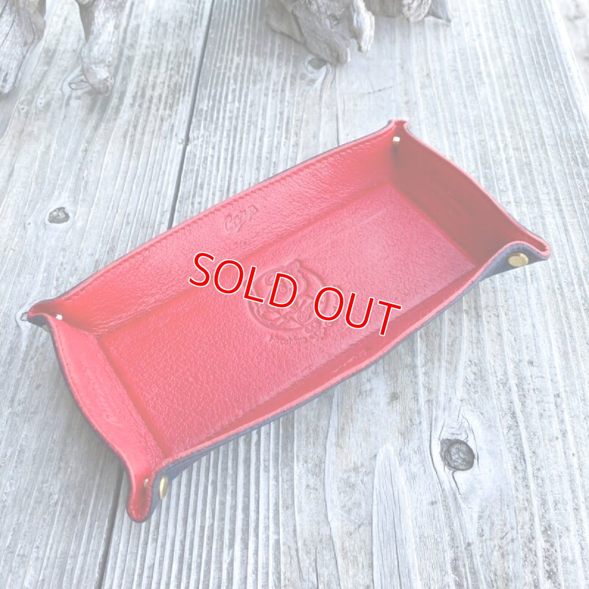 画像5: 【広島ジビエレザー×カープ】東広島産鹿革使用☆メガネや鍵を入れておくのにとっても便利なレザートレー　カープ坊や (5)