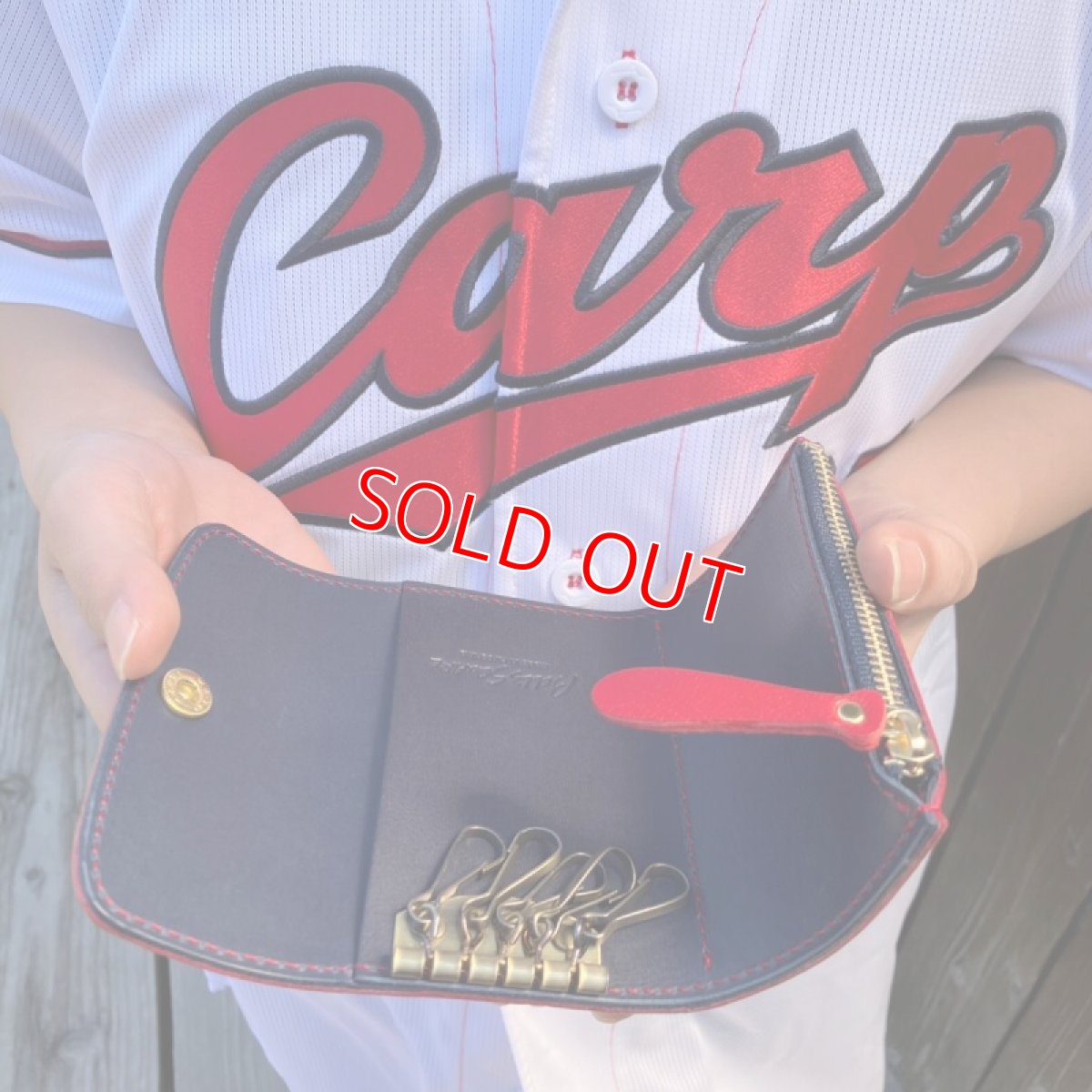 画像4: 【広島ジビエレザー×カープ】東広島産鹿革使用☆ミニ財布機能が付いた5連キーケース　カープ坊や　送料無料 (4)