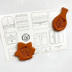 画像8: 【広島ジビエレザー×広島東洋カープ】東広島産鹿革使用☆革のマグネット広島セット　カープ坊や　ヴィンテージキャメル (8)