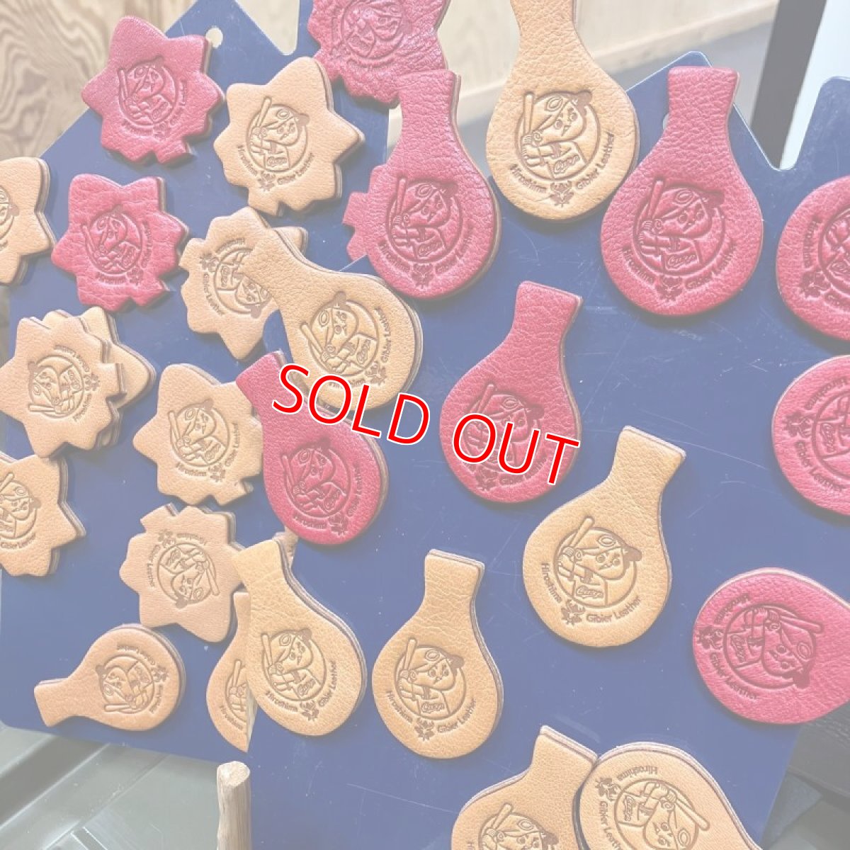 画像3: 【広島ジビエレザー×カープ】東広島産鹿革使用☆革のマグネット広島セット　カープ坊や　カープレッド (3)
