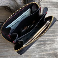 画像7: 【広島ジビエレザー×カープコラボグッズ】物語の詰まったラウンドファスナーミニ財布2026Ver.｜広島産鹿革使用｜広島東洋カープ公式ライセンスグッズ (7)