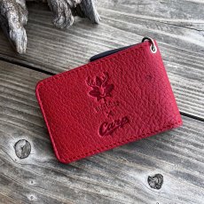 画像3: 【広島ジビエレザー×カープコラボグッズ】物語が詰まった二つ折りパスケース 2026Ver.｜広島産鹿革使用｜広島東洋カープ公式ライセンスグッズ (3)