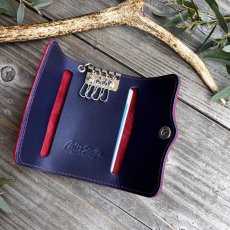 画像7: 【広島ジビエレザー×カープコラボグッズ】物語が詰まったキーケース2026Ver.｜広島産鹿革使用｜広島東洋カープ公式ライセンスグッズ  (7)