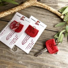 画像3: 【広島ジビエレザー×カープコラボグッズ】物語が詰まったキーカバー2026Ver.｜広島産鹿革｜広島東洋カープ公式ライセンスグッズ  (3)