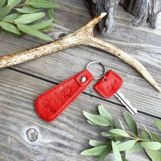 画像3: 【広島ジビエレザー×カープコラボグッズ】物語が詰まった靴べら2026Ver.｜広島産猪革使用｜広島東洋カープ公式ライセンスグッズ  (3)