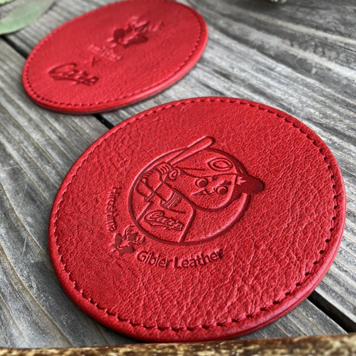 画像3: 【広島ジビエレザー×カープコラボグッズ】物語が詰まったコースター2026Ver.｜広島産鹿革｜広島東洋カープ公式ライセンスグッズ  (3)