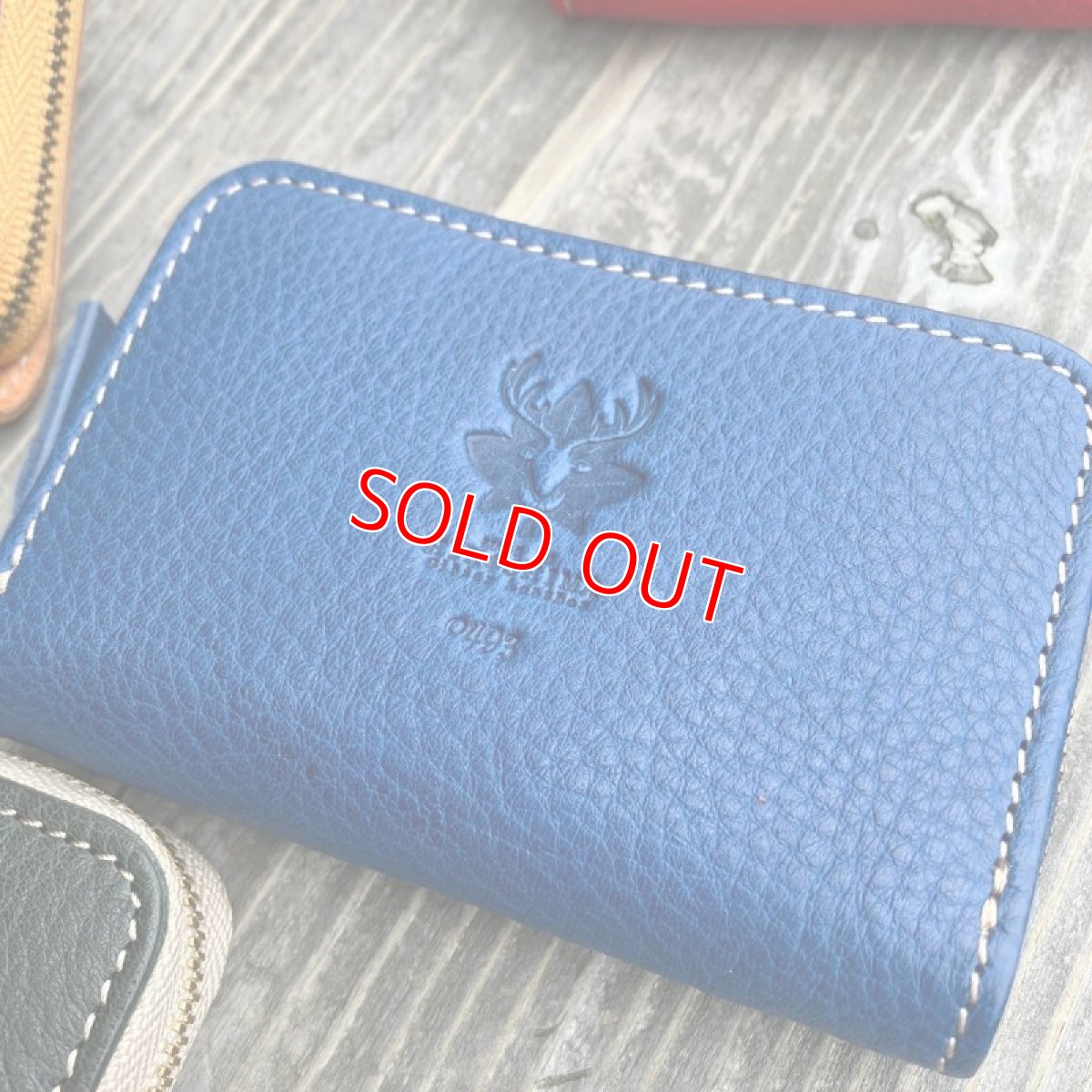 画像8: 【広島ジビエレザー】職人が作るオーダーメイド天然鹿革＆牛革ラウンドファスナーミニウォレット　カラーオーダー受付中 (8)