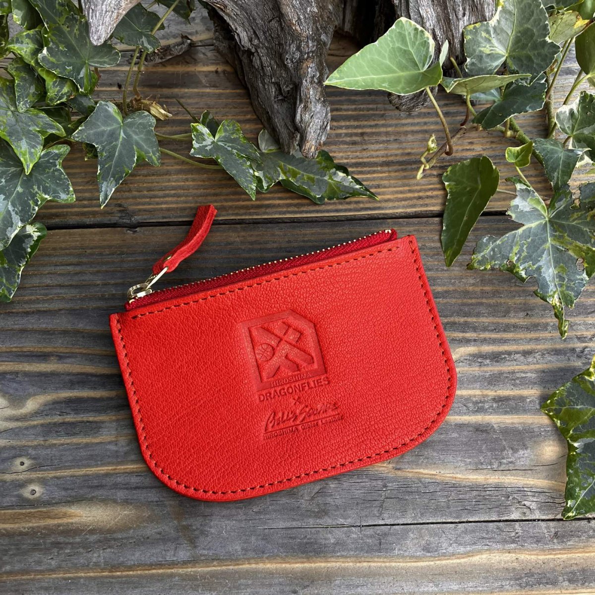 画像5: 広島ジビエレザー×ドラゴンフライズコラボグッズ ジビエ鹿革のファスナーポーチ・小銭入れやお薬入れなどに イニシャル刻印対応 (5)