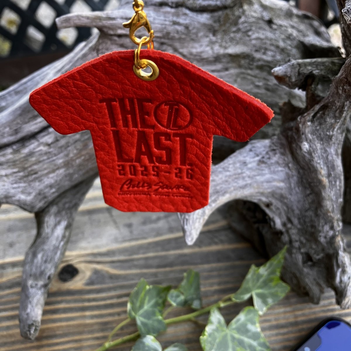 画像3: 広島ジビエレザー×ドラゴンフライズコラボグッズ 数量限定ジビエ鹿革スマホクリーナー「シーズンロゴVer」 液晶画面もメガネもピカピカ〜 (3)