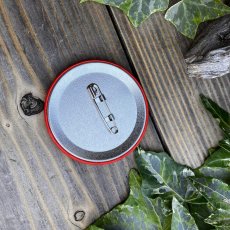 画像4: 広島ジビエレザー×ドラゴンフライズコラボグッズ 数量限定ジビエ鹿革の缶バッチ「シーズンロゴVer」 手触り抜群育てる缶バッチ (4)