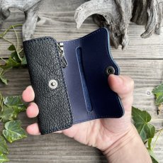 画像2: 【現品限り】ヒグマ革×国産ヌメ革 カード収納付き4連キーケース (2)