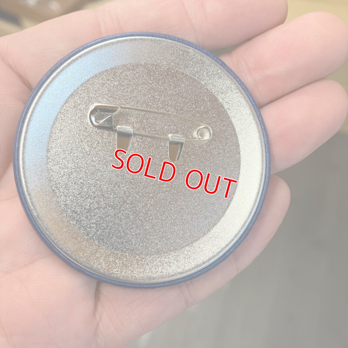 画像4: 【広島ジビエレザー】鹿革 缶バッチ 〜オリジナルデザインも対応可能！ (4)