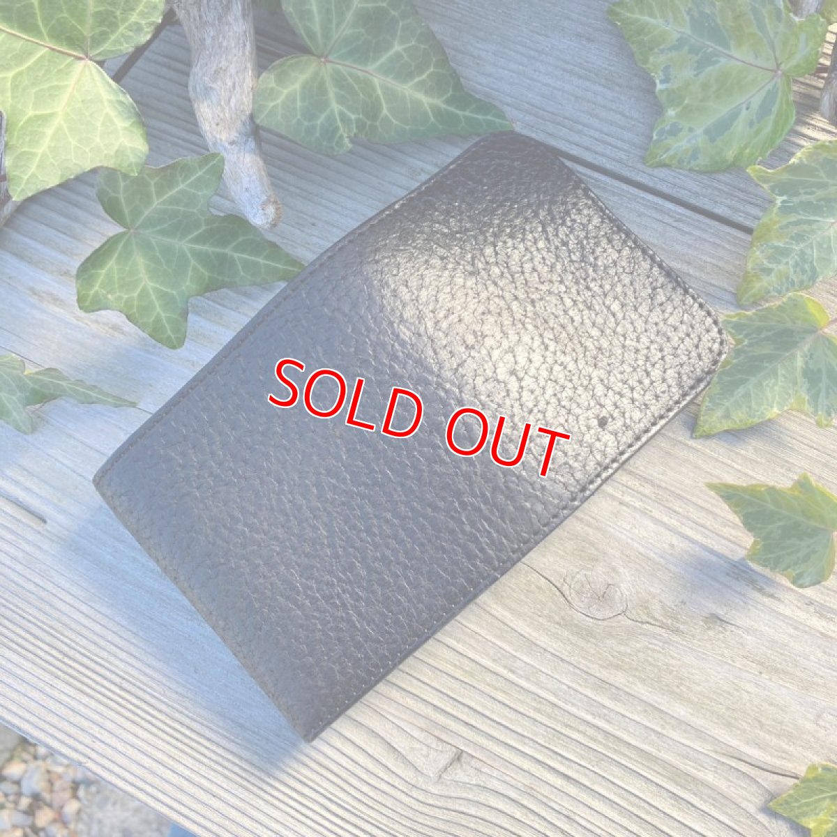 画像9: 【ヒグマレザー】荒々しいクマ革バージョン★カードが飛び出す！コンパクトにオールインワン財布 (9)