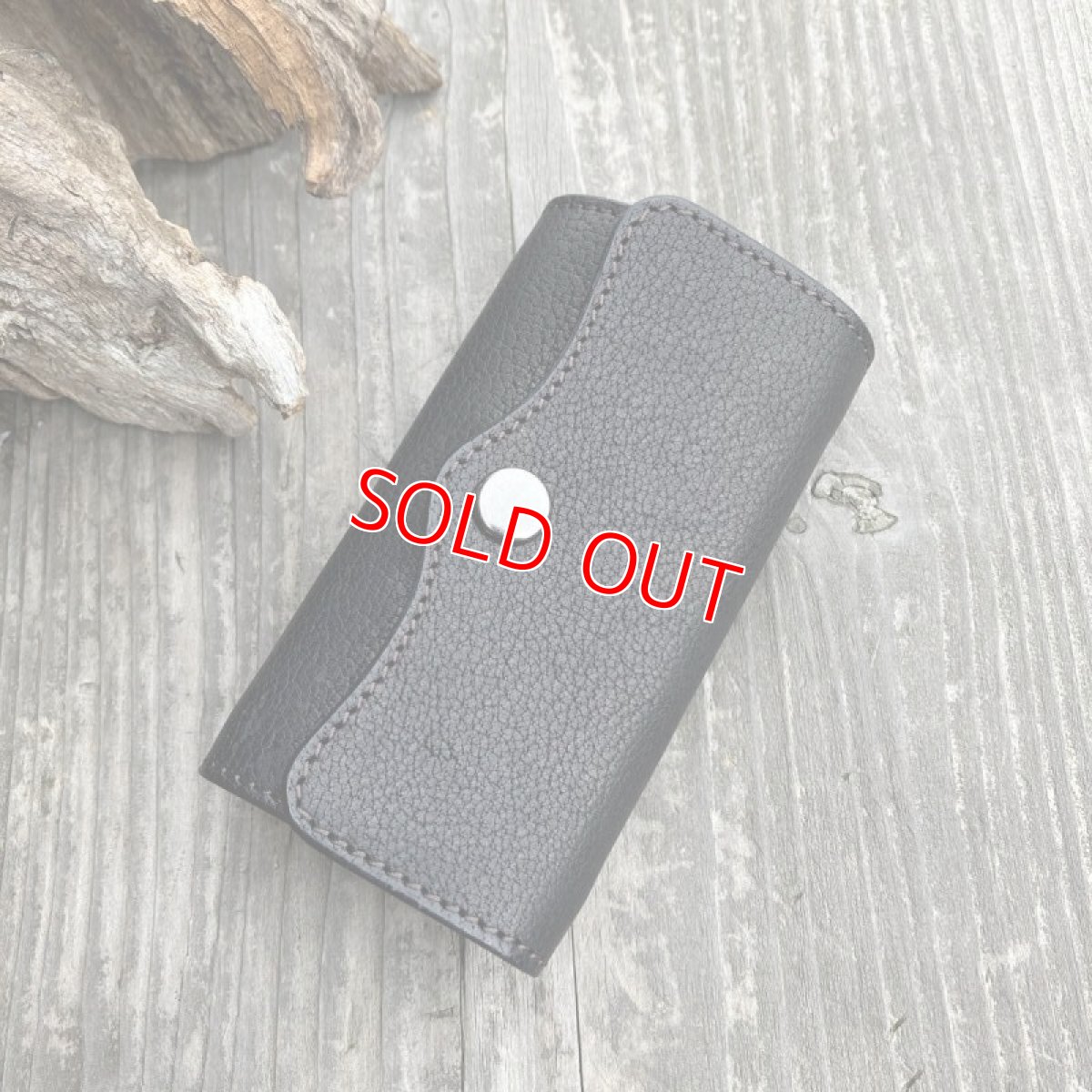 画像2: 【ツキノワグマレザー】熊革キーケース★５連ビッグサイズ　カードやお札も入る (2)