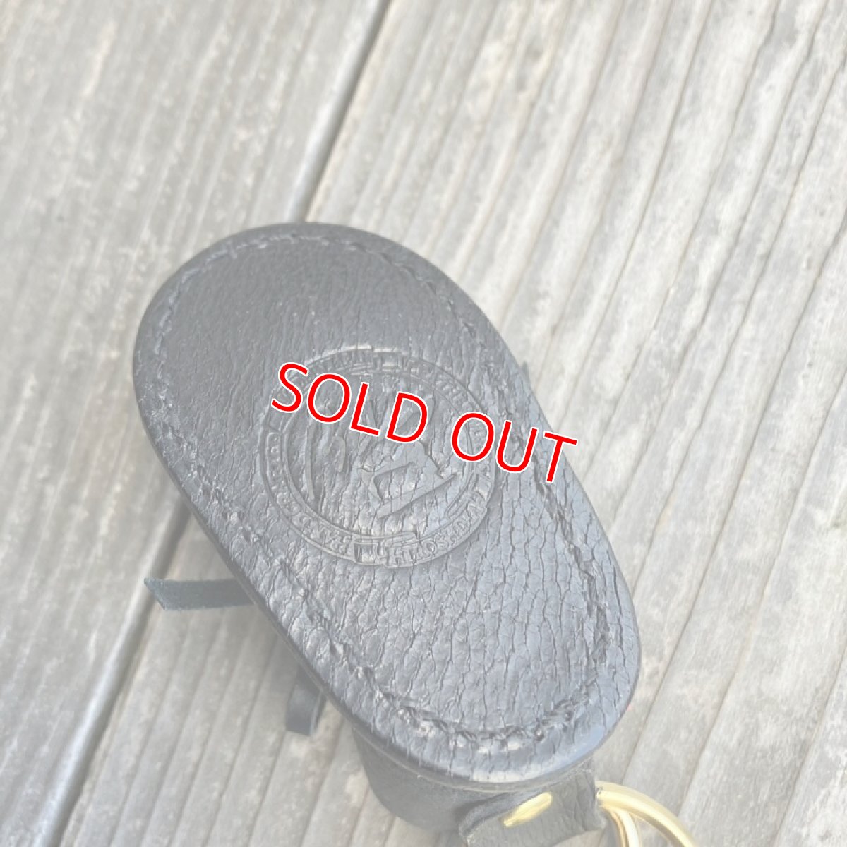 画像6: 【ツキノワグマ】熊革スニーカーキーホルダー/チャーム (6)