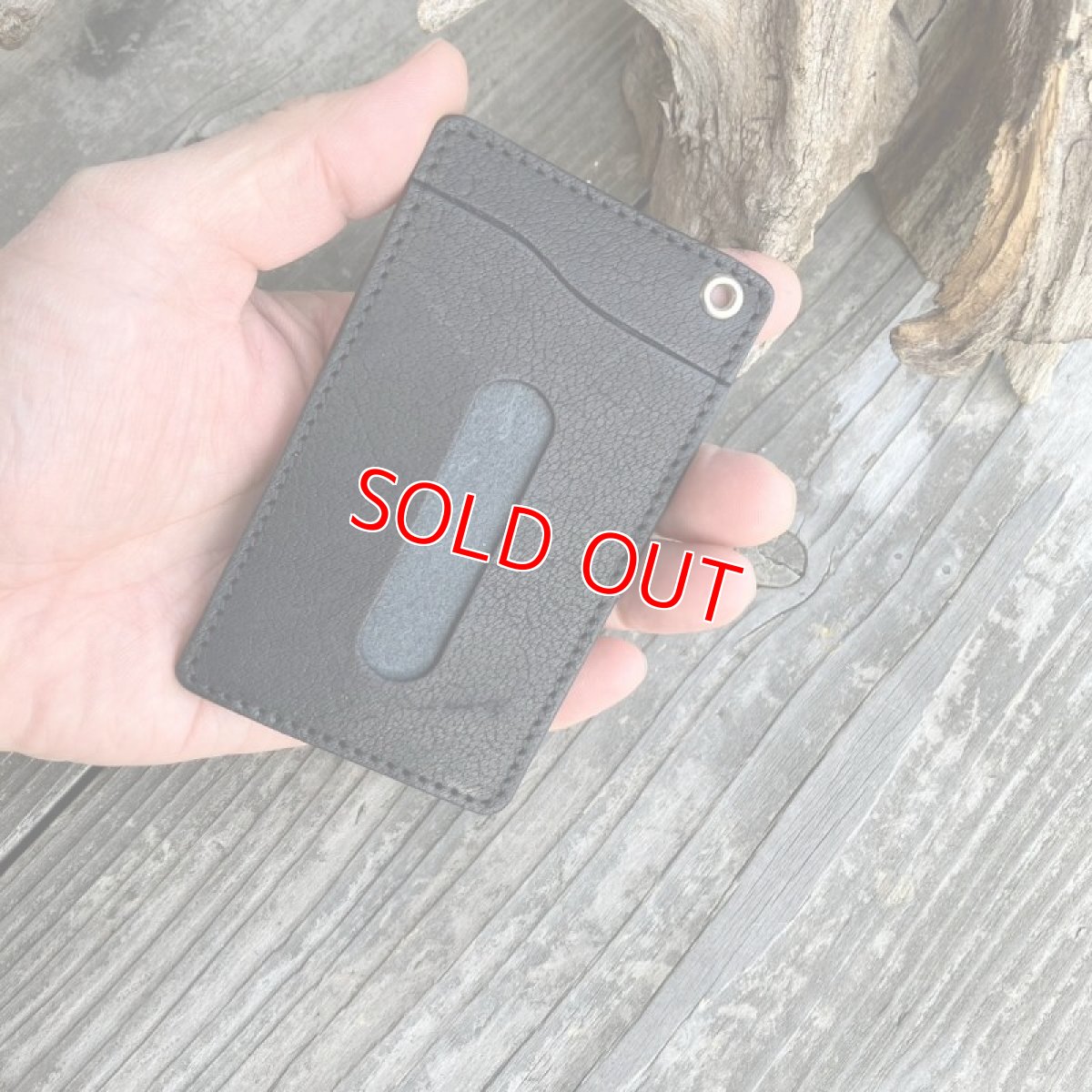 画像3: 【ツキノワグマレザー】するっとした手触りのツキノワグマ革バージョン★パスケース / カード入れ (3)