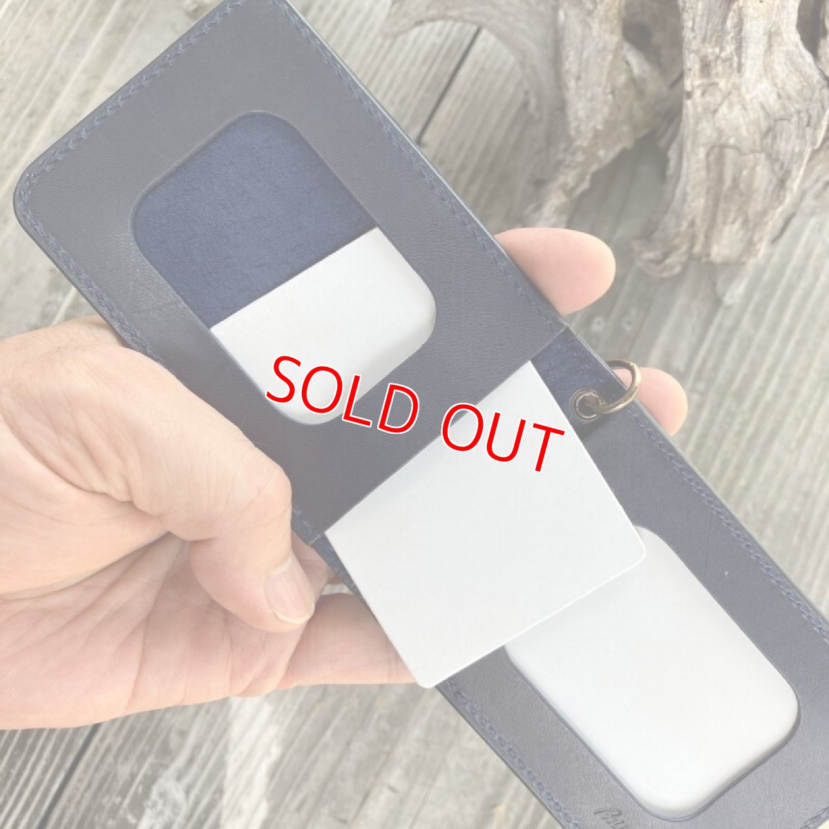 画像5: 【ツキノワグマレザー】荒々しいクマ革バージョン★二つ折りパスケース / カード入れ (5)