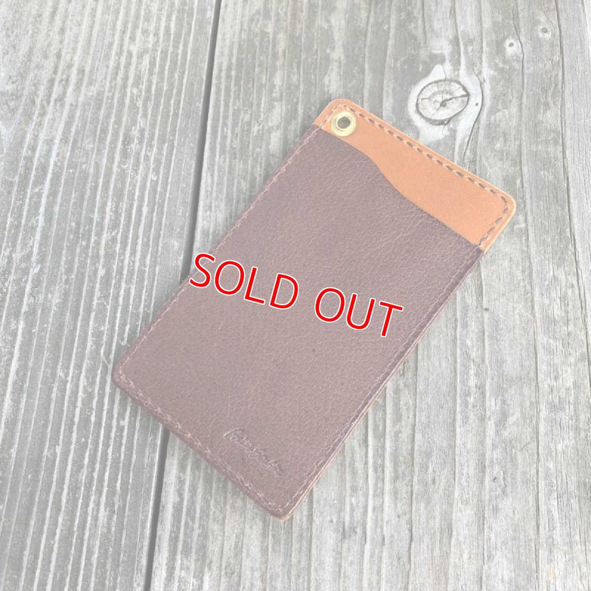 画像2: 【ツキノワグマレザー】するっとした質感ツキノワグマ革バージョン★パスケース / カード入れ 　ブラウン&キャメル (2)